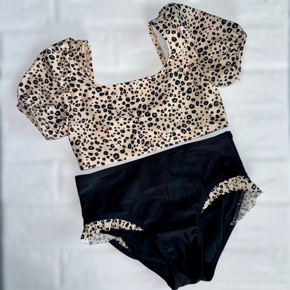 Leopard Print Puff Sleeve Swimsuit Crop Top and Black Bikini Bottom M (8)